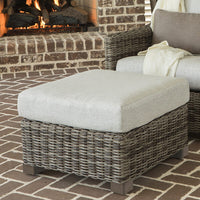Avallon Ottoman