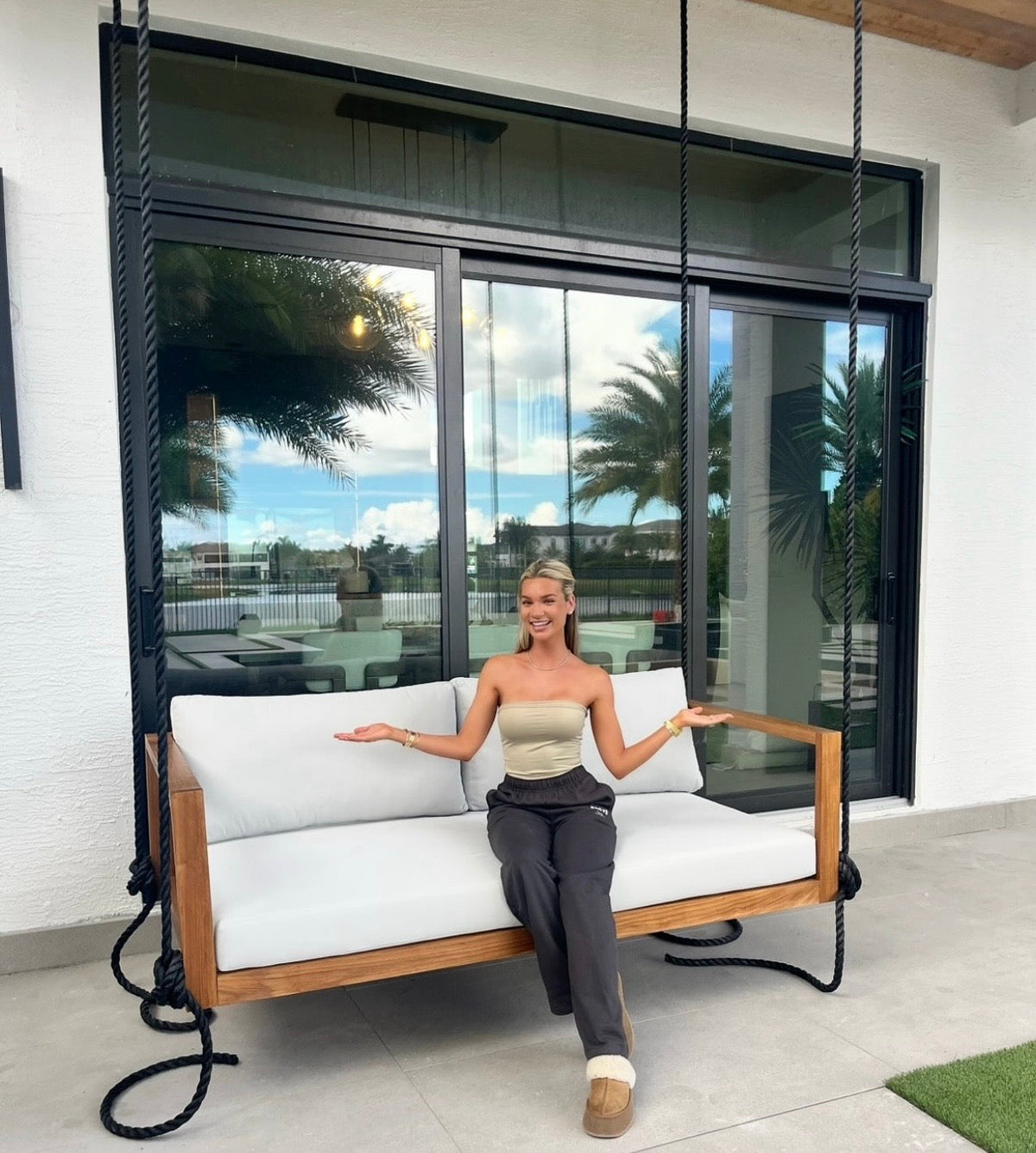 Delray Swing Bed | Small